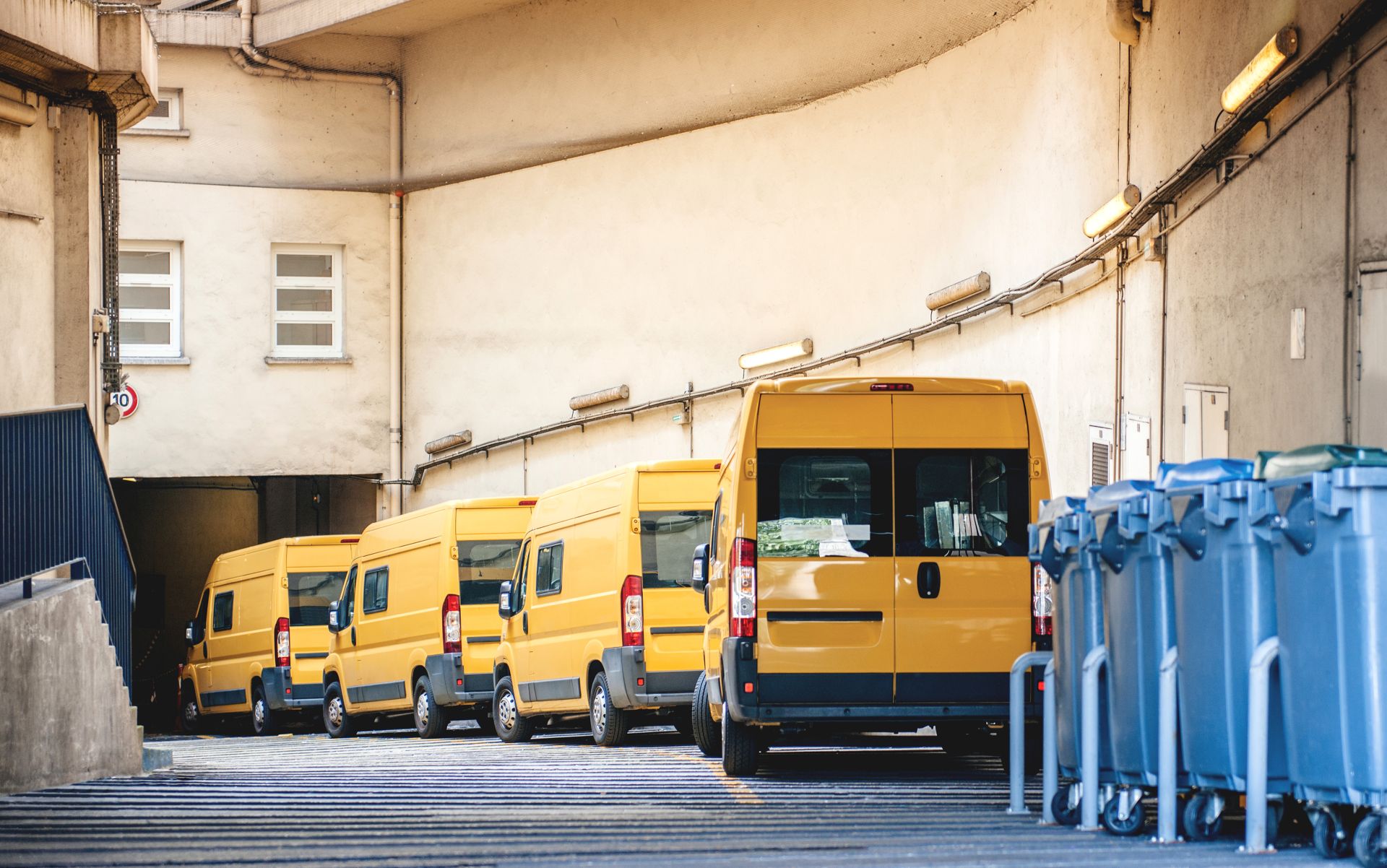 Industries and experience 3 Fleet of Vans Ruptela