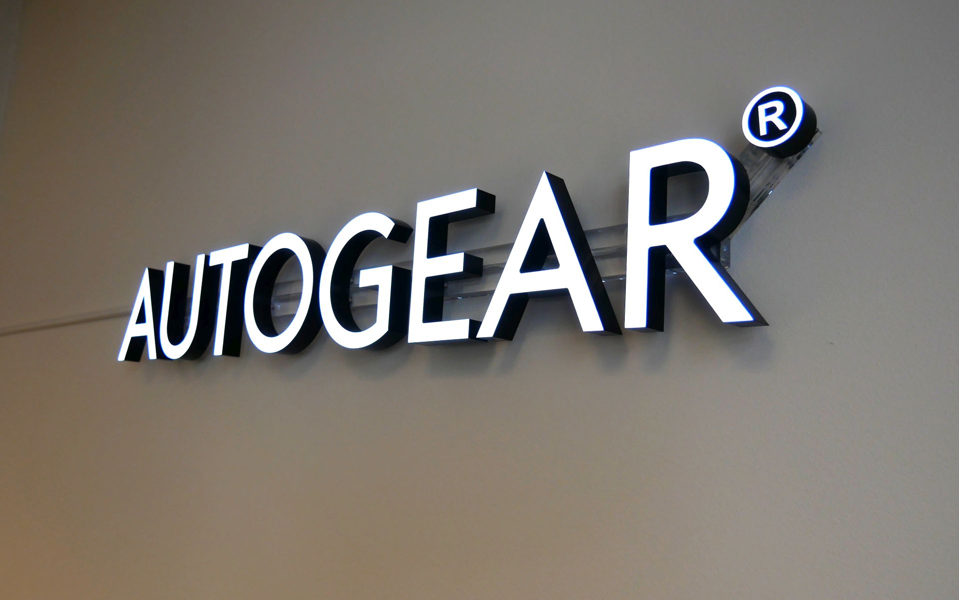 One Million Trackers Manufactured 2 autogear logo 1